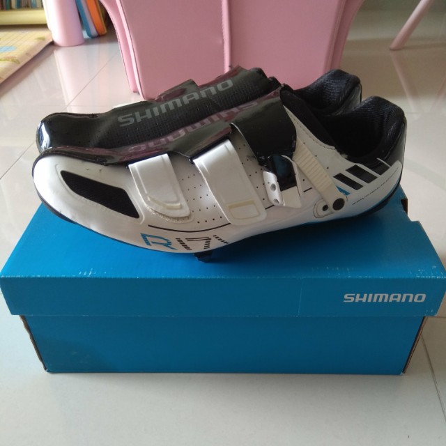 shimano r171 road shoes