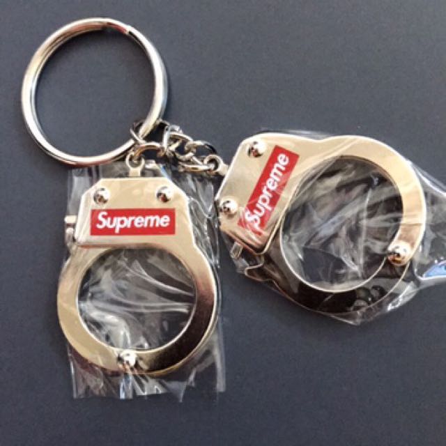 supreme handcuffs keychain
