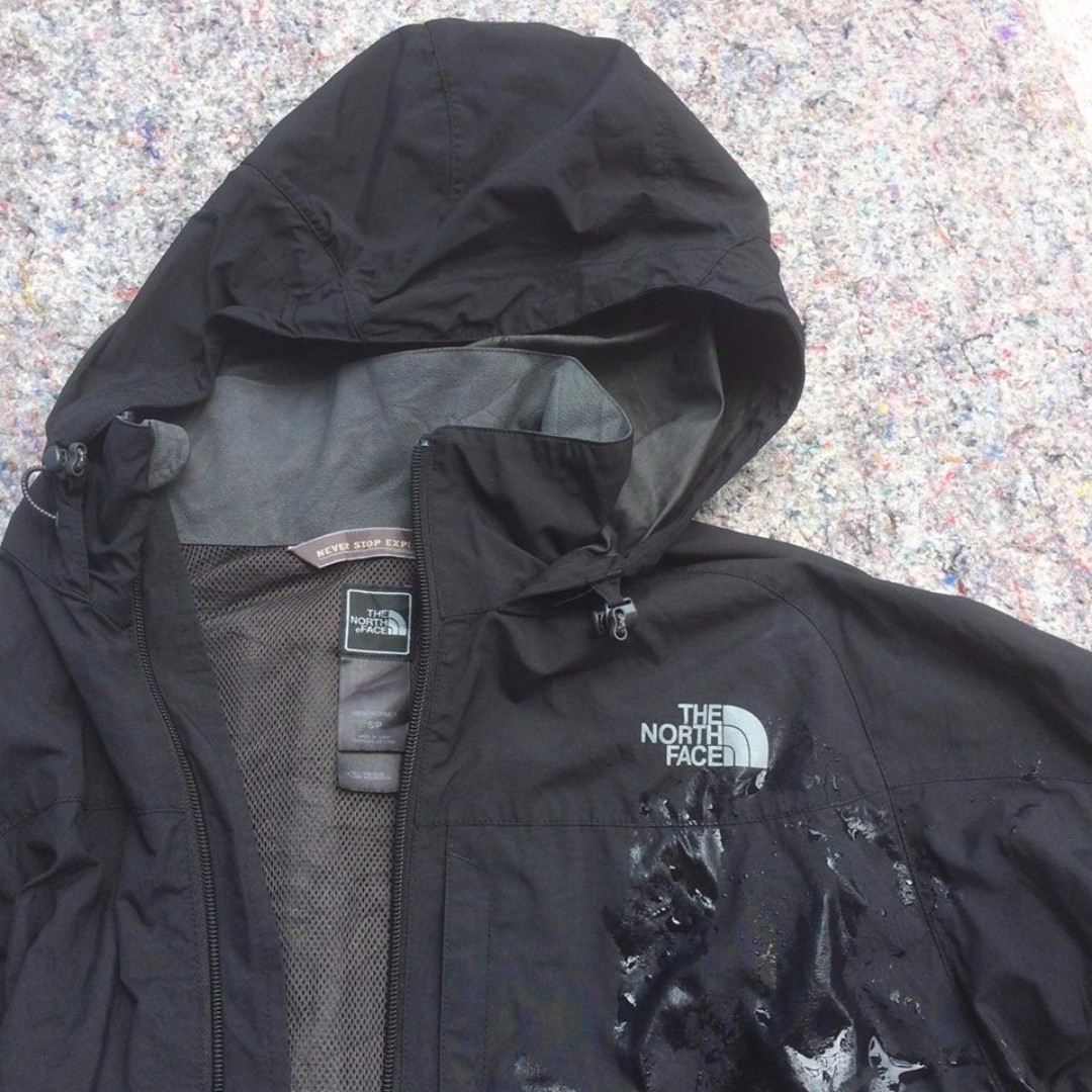 the north face never stop exploring jacket