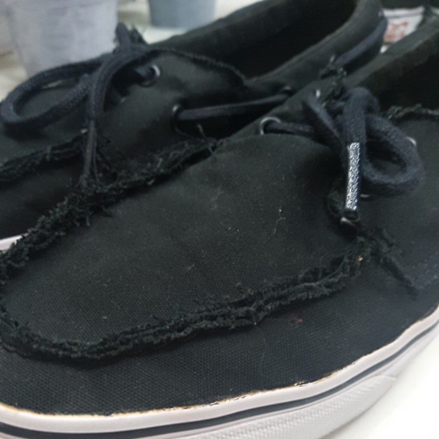 black vans zapato del barco