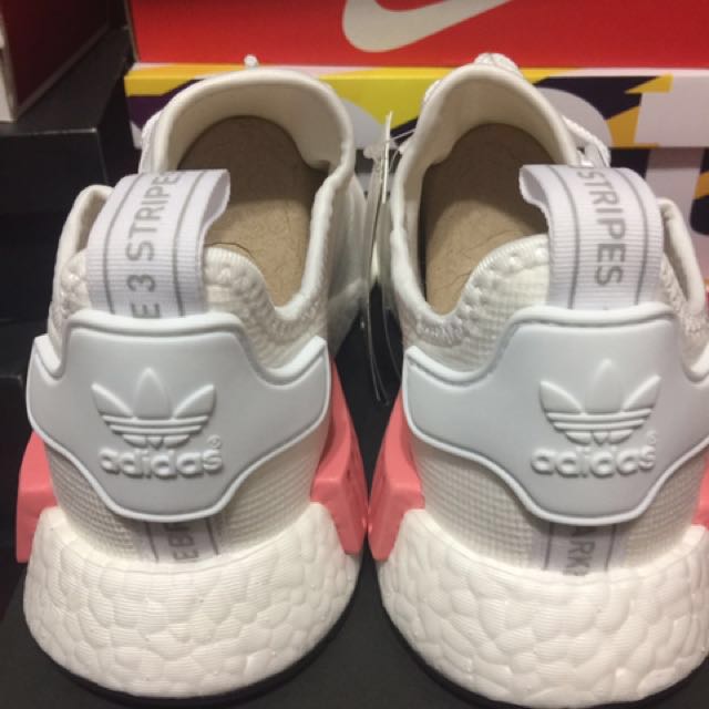 Adidas nmd r1 store white rose by9952