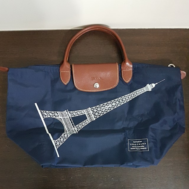 longchamp eiffel tower