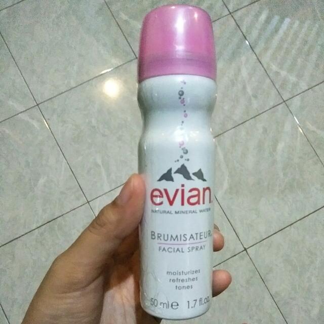 Evian Facial Spray, Kesehatan & Kecantikan, Kulit, Sabun & Tubuh di