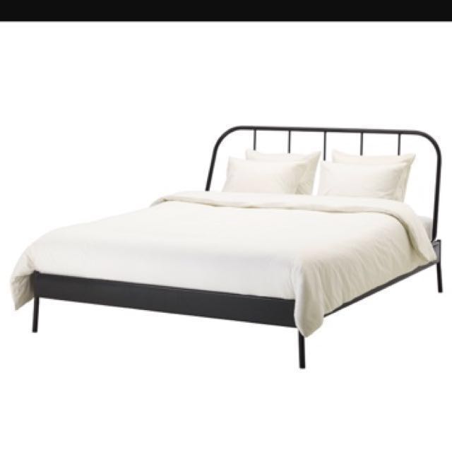White Queen Size Metal Bed Frame Plus, Queen Bed Frame And Mattress Bundle