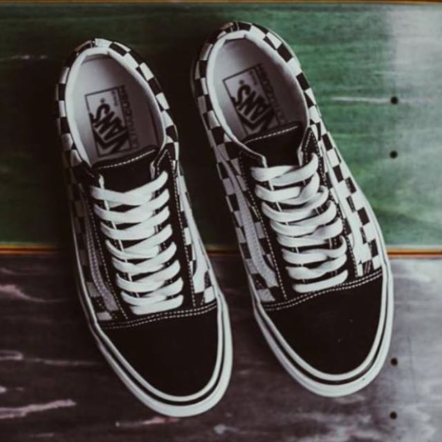 old checkered vans