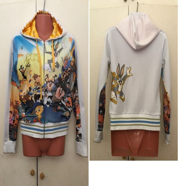 Lot 29 Looney Tunes Jacket With Hoody Women S Fashion Clothes On