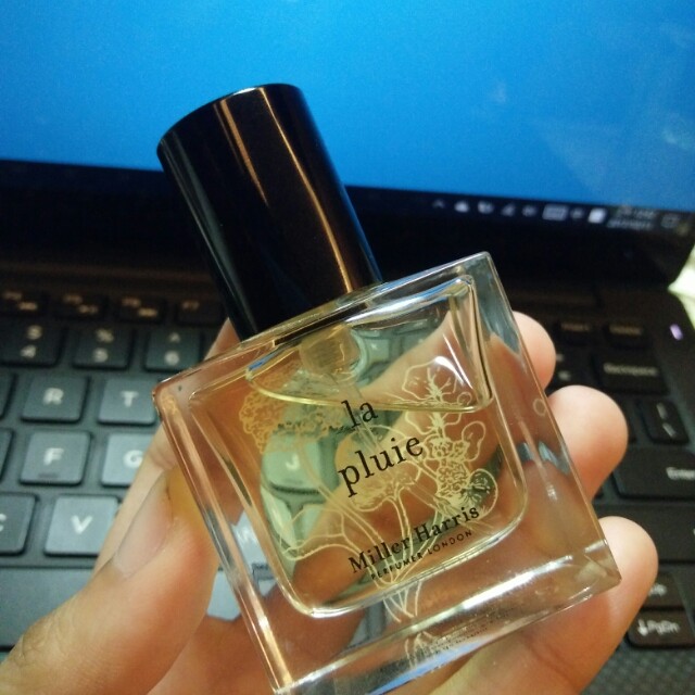 Miller Harris 驟雨詩篇14ml 美妝保養 香水在旋轉拍賣