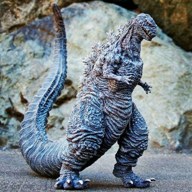 sh monsterarts frozen shin godzilla