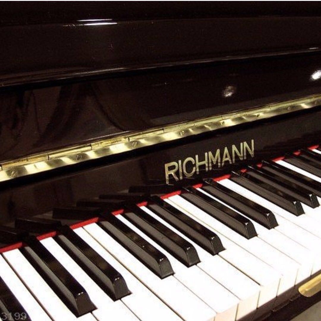 Tomlee Richmann Piano 鋼琴, 興趣及遊戲, 音樂、樂器& 配件, 樂器- Carousell