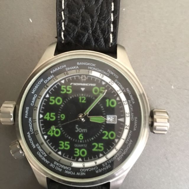 WORLD GMT TIMER (Category: Wearables & Smart Watches) located in Singapore. Submitted by pwilliam0126 (Listing ID 132555182, Image 2). Description: Brand: FIORBERG Watch Style: Military Watches Watch Movement: Quartz Strap Type: Leather Dial Type: Analog.