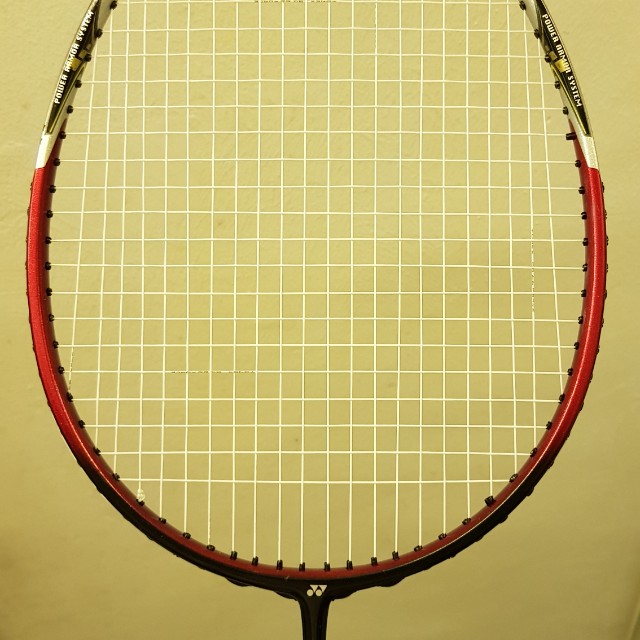 YONEX ヨネックス ARMORTEC 700 アーマーテック 700 廃盤 - スポーツ