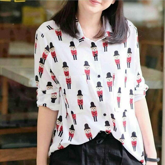 24 Kemeja Kartun Olshop Fashion Olshop Wanita Di Carousell