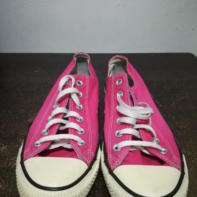 hot pink converse shoes