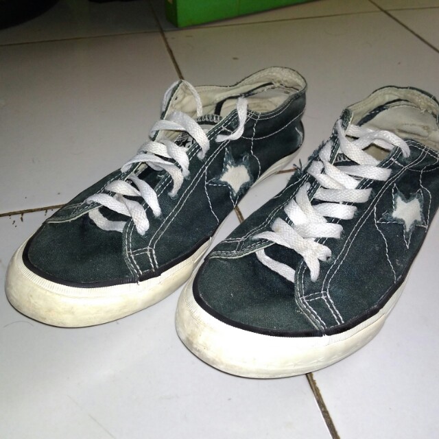 Converse One Star Original Men S Fashion Men S Footwear On Carousell