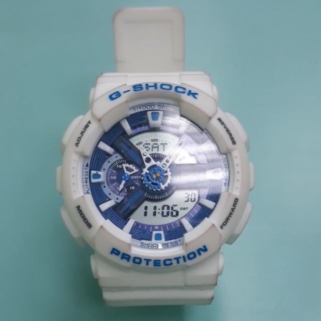 G Shock白藍 Men S Fashion Watches On Carousell
