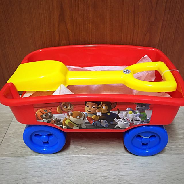 paw patrol pull along wagon