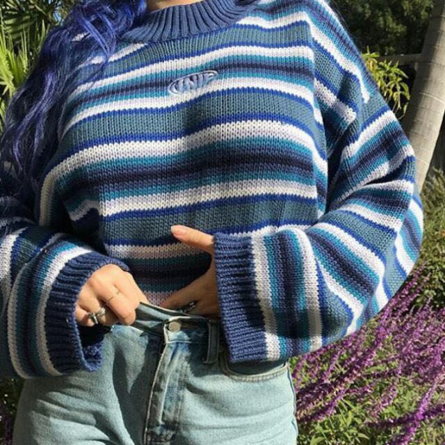 PO unif clarissa sweater Bulletin Board Preorders on Carousell