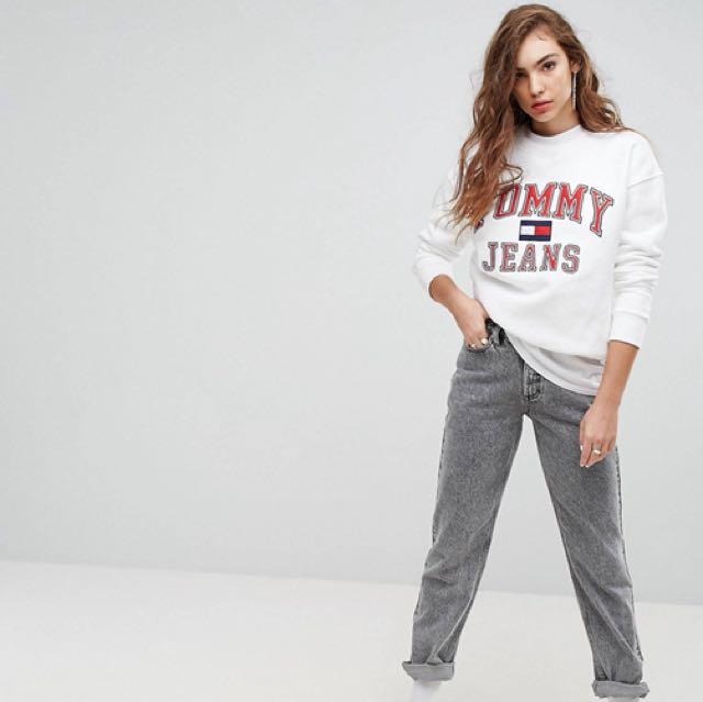 Tommy jeans deals capsule sweatshirt