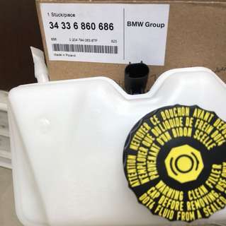 Brand new BMW Mini 34 33 6 860 686 EXPANSION TANK with warning switch