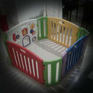 Kid's Land Play Yard