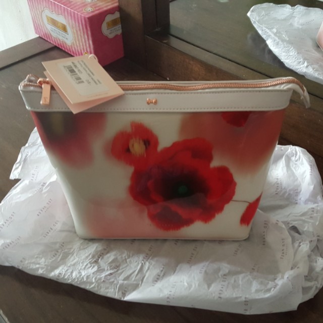 Ted baker poppy purse top