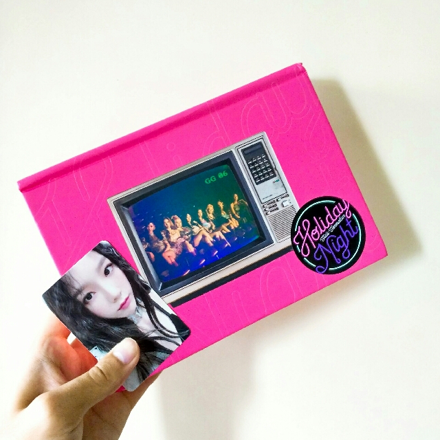Girls Generation 6th Album Holiday Night Taeyeon Photocard Night Ver Entertainment K Wave On Carousell