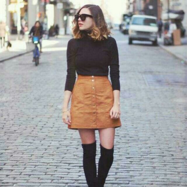 H&m faux suede best sale skirt