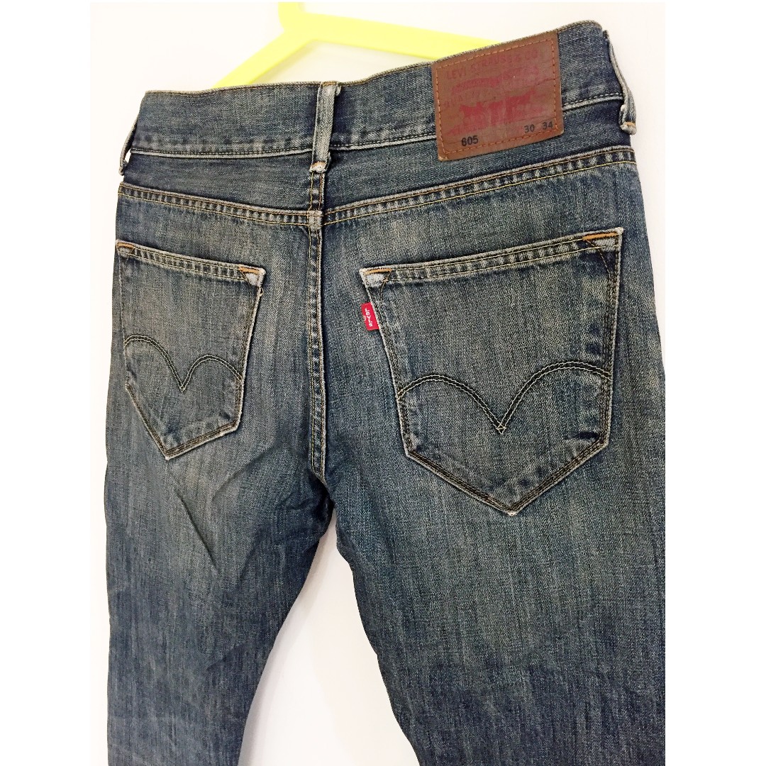 levis 605