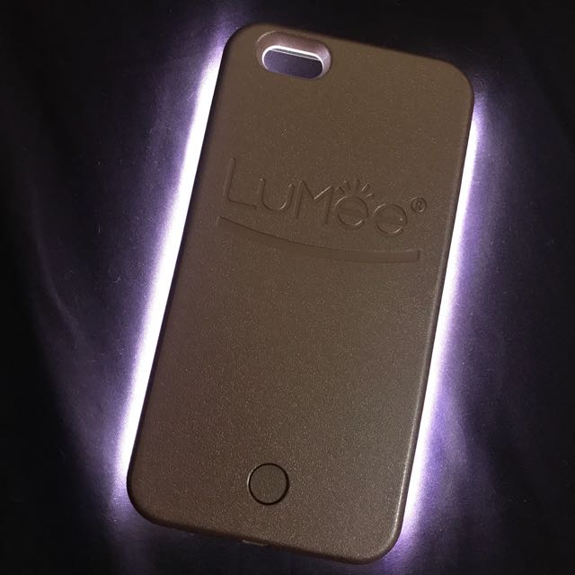 Lumee case (IPhone 6 plus) (Category: iPhone 6 Series) located in Pasig City. Submitted by closetqueen8888 (Listing ID 132893040, Image 2). Description: Authentic Lumee case for iPhone 6 Plus Used just 2x (good as new) No flaws/ no defects Was just stored No more box Color of case: Light pink RFS: Changed phones .