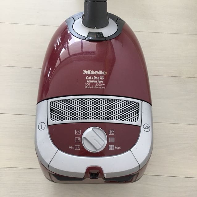 Miele Cat & Dog Premium 5000 Vacuum Cleaner, Tv & Home Appliances, Vacuum  Cleaner & Housekeeping On Carousell