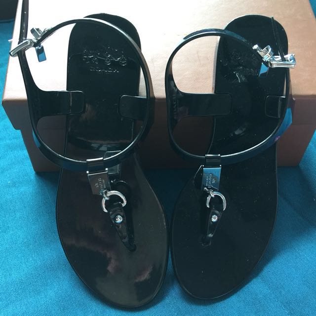 coach jelly flip flops