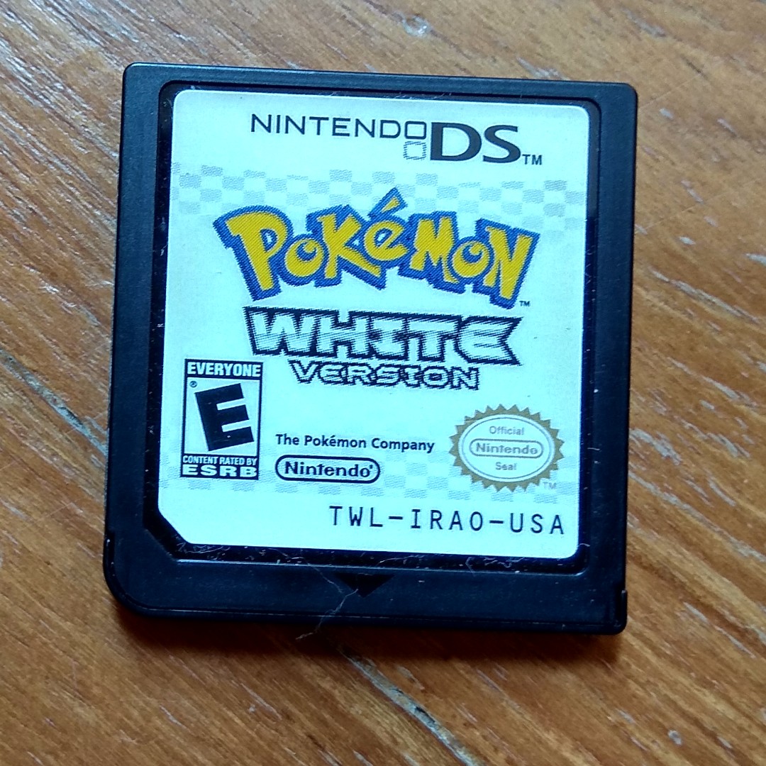 pokemon white cartridge