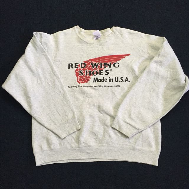Red wing sale shoes sweatshirt