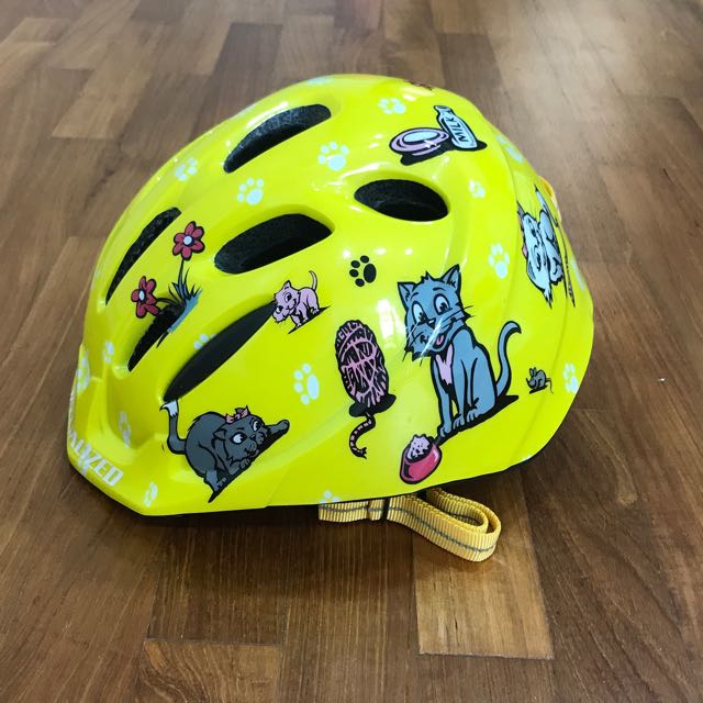 small fry helmet