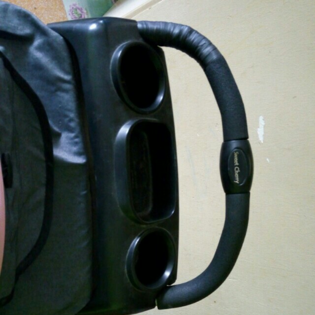 Stroller (Category: Car Seats) located in Kuala Lumpur. Submitted by hakimhayyan (Listing ID 132985636, Image 2). Description: .