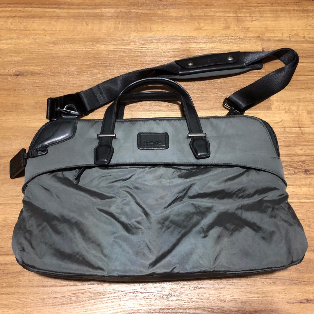 Tumi MCMLXXV Briefcase, Men's Fashion, Bags, Briefcases on Carousell