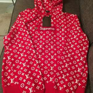 Supreme X Louis Vuitton Box Logo Monogram LV Hoodie L 100% Authentic Supreme X Louis Vuitton Box Logo Monogram LV Hoodie L 100% Authentic