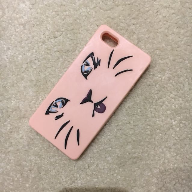 Aritzia iPhone 5/5s Phone Case, Electronics, Mobile & Tablet Accessories on Carousell Aritzia iPhone 5/5s Phone Case, Electronics, Mobile & Tablet Accessories on Carousell