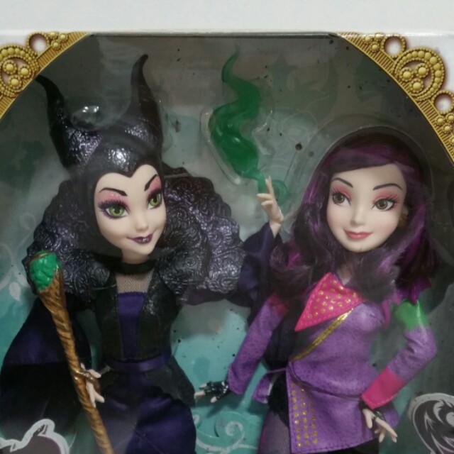 Disney Descendants Mal of Isle of the Lost and Maleficent 2 pack