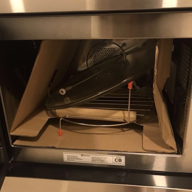 Electrolux Microwave Oven & grill EMT25507OX BRAND NEW!, TV & Home