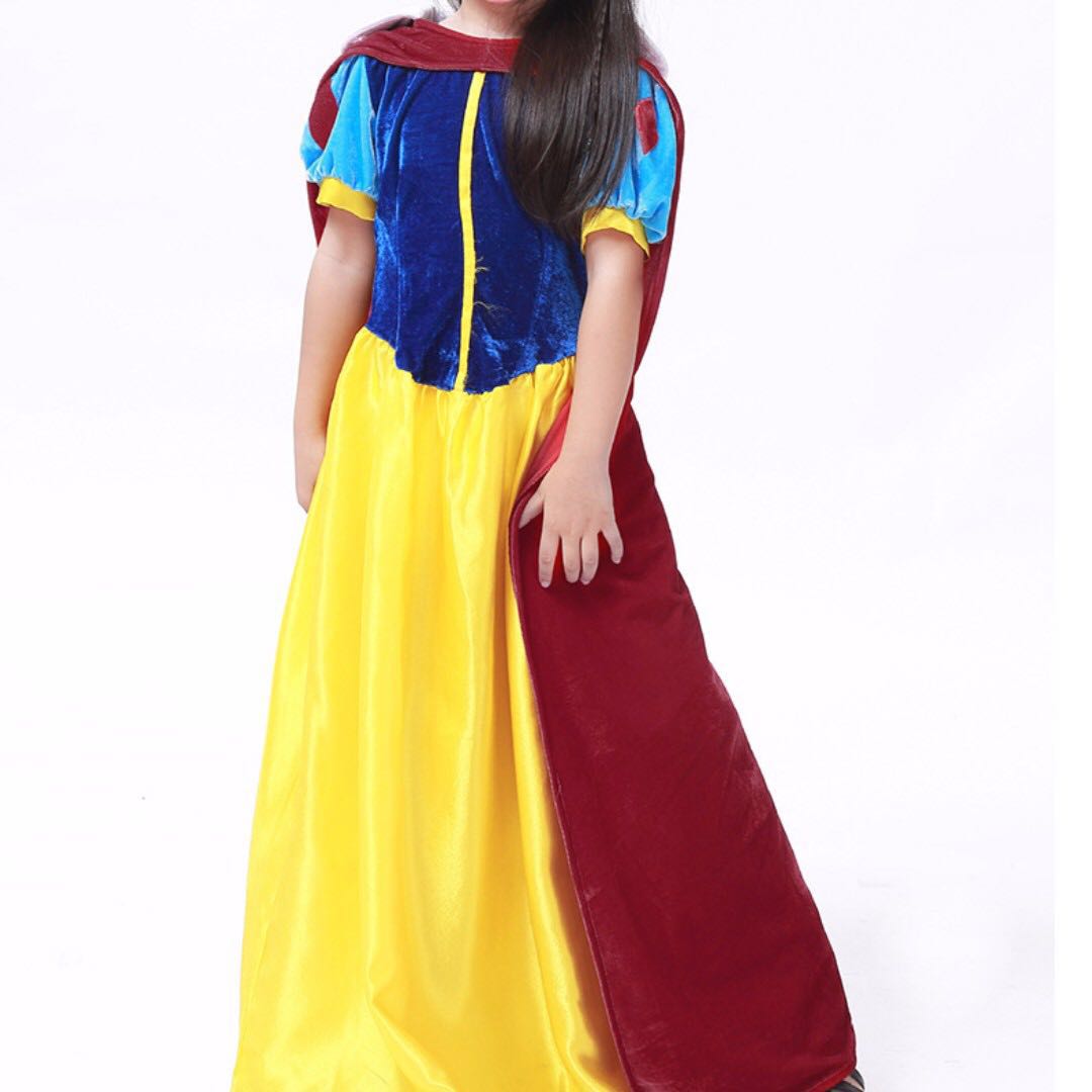 princess dress snow white