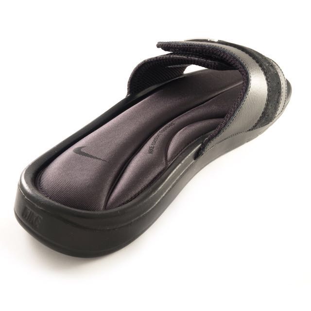 nike comfort footbed slippers