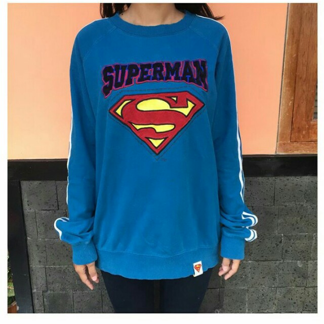 sweater superman