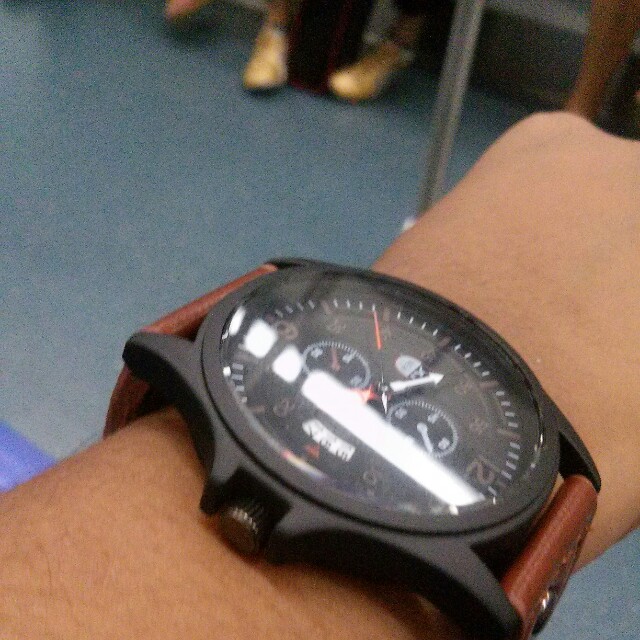 Xi new watch online