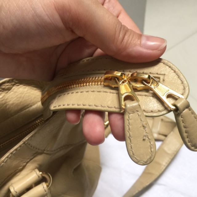 Balenciaga Velo (Category: Luxury Bags & Wallets) located in Quezon City. Submitted by monmarcha30 (Listing ID 133326605, Image 3). Description: Authentic Balenciaga Velo Bought in Singapore original price 85K. Comes with dustbag and care card. .
