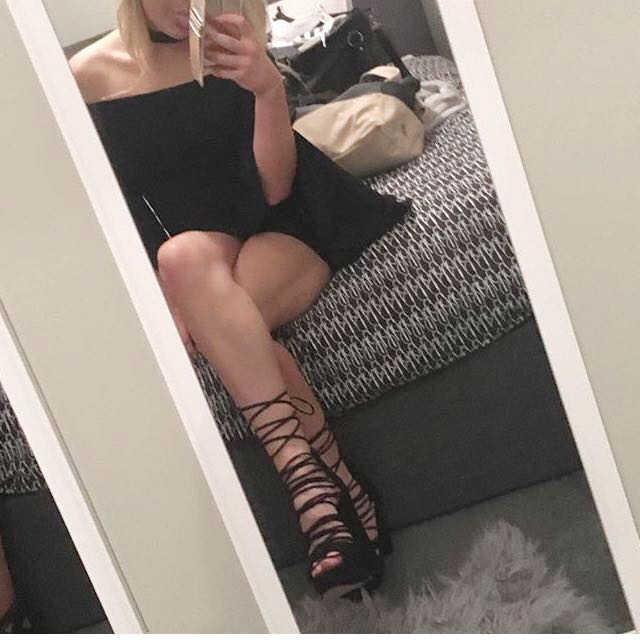 womens black strappy heels