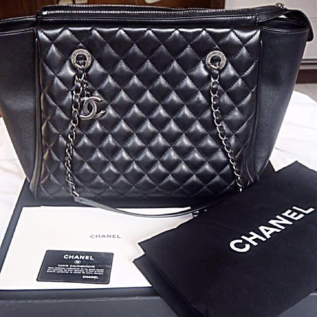 Chanel Black Quilted Caviar Leather Large Zip Shopping Bag Tote