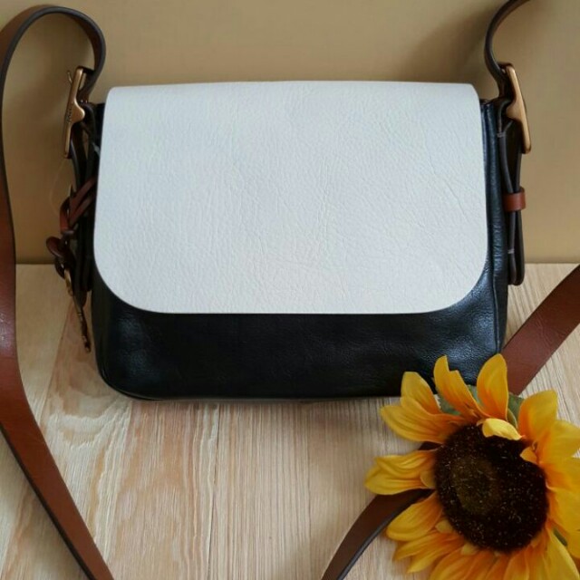 Harper small saddle crossbody new arrivals