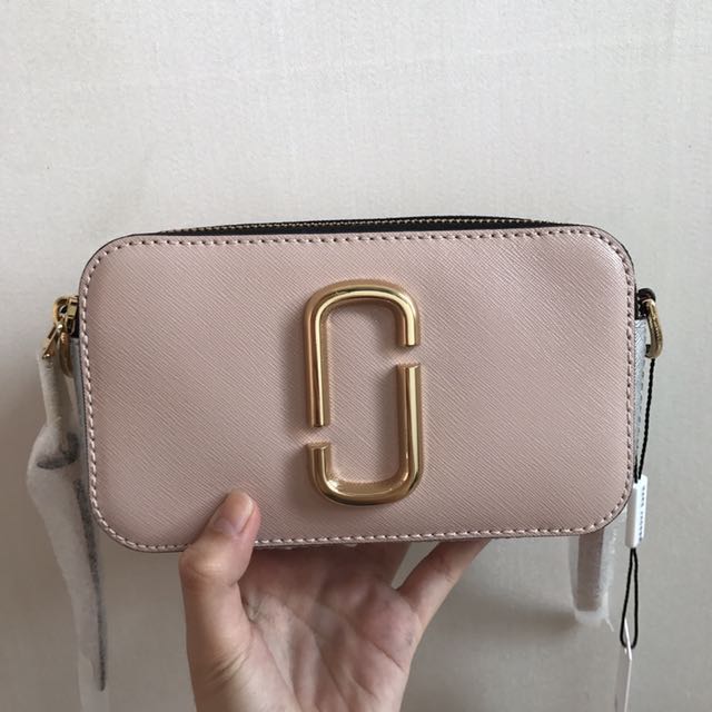 Marc jacobs best sale snapshot pale pink