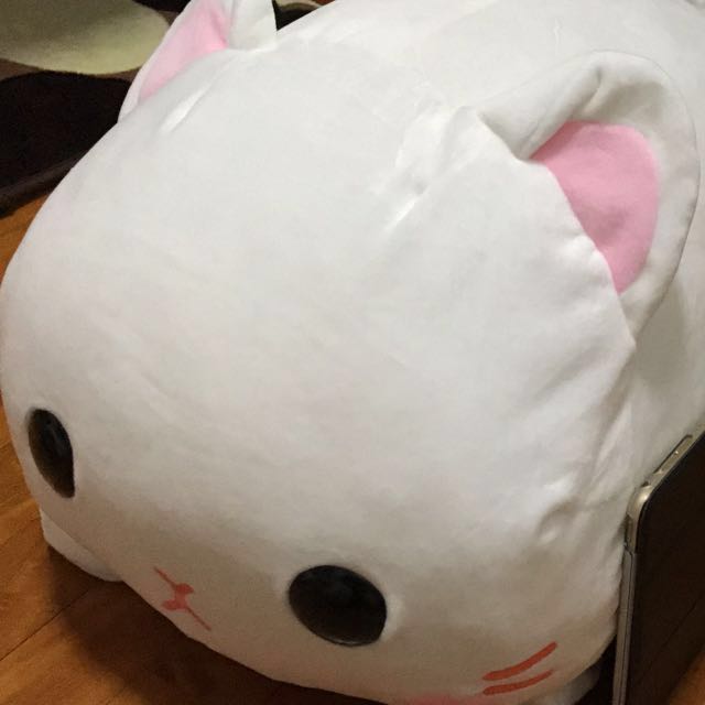 mochi cat plush